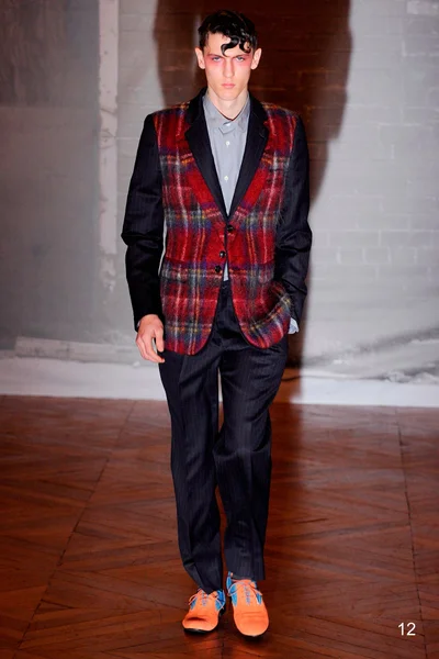 Look 12